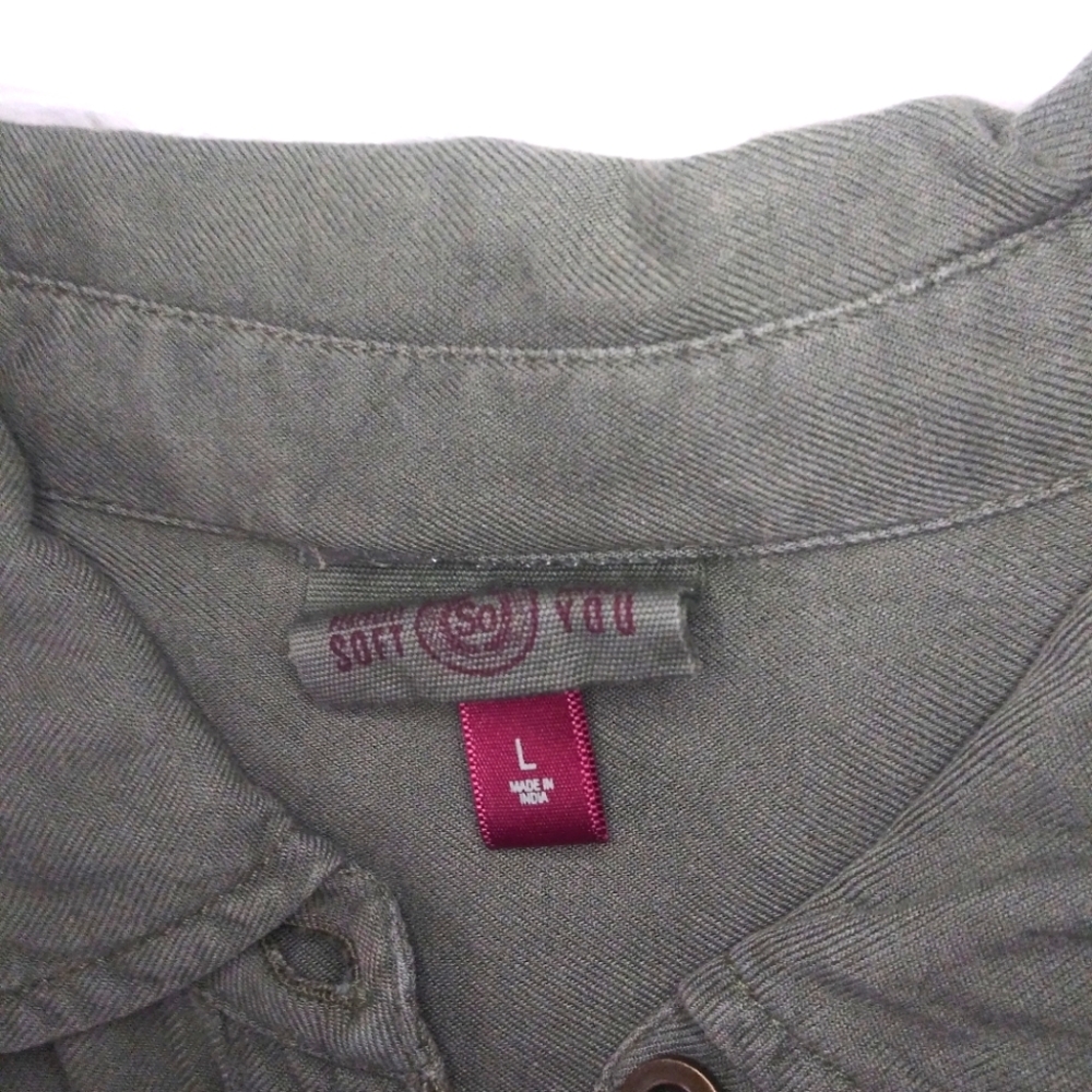 Perfectly Soft/perfectly you L long sleeve olive blouse - Picture 5 of 8
